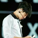 [EXO] 찬열이 이거 귀<b>엽당</b>