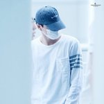 [카이] 종인이 출국입국 <b>갭</b>모에