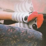 [세븐틴] 이 귀여운 발은 누구 발이냐