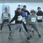 칼<b>군무</b>돌에 틴탑 넣어줘서 고맙다