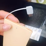 롯데리아 고급 정보!! 이번주부터 판매 될 보조베<b>터리</b>