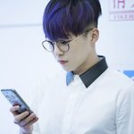 [EXO] 머리땜에 더 <b>유니크</b>해보임