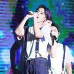 [시우민] 시우민 <b>VS</b> 드래곤볼 트랭크스.두구둥!