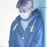 [카이] 공항 <b>쭈구리</b> 종구 고화질 떳다ㅋㅋ