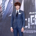 설레는 김영광 기럭지