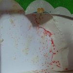 외국 <b>치즈</b>에 빨간 곰팡이가 가득.