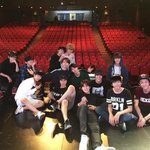 [EXO] 여기가 탱구 존횬 룩히즈 <b>콘서트장</b>