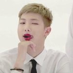 [방탄소년단] 늦덕주의))) 미안한데 <b>아미밤</b> 어디서 사?
