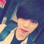 [댓글부탁해] 솔직히 얘 ㄹㅇ 잘생긴 편 아님?