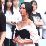 아슬아슬한 효린 <b>의상</b>