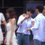[EXO] <b>첸</b> : 형 그거 제 마이크에요 / <b>시우민</b>:??