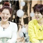 같은 운동화 인증한 아이돌