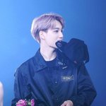 [EXO] 오늘 하루종일 <b>김종인</b> 까느라 바쁨