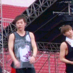 [시우민] <b>무대위</b> 리허설 민소매 시우민