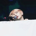 [백현] 상상<b>초월</b> 깜찍 백현