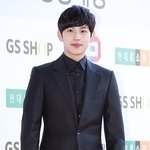 임시완 공항패션