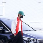 태형이 <b>현란</b>한 공항패션