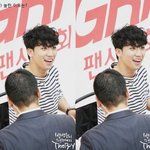 <b>팬</b>사인회서 일어난 별별 <b>일</b>들