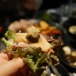 홍대주민이 알려준 홍대맛집, 족발<b>중심</b>~여기 무한리필 괜찮네요