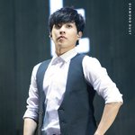 [시우민] 시우민 <b>왼쪽</b> 오른쪽 정면 ㅋㅋ
