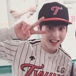 [EXO] 크라임쒼을 이제보는애가 있네 <b>시발</b>