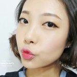 <b>설리</b>는 하얀피부빨 아니냐?
