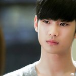 <b>김수현</b>이 결혼하자고 하면 함?
