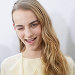 <b>마르</b>체 베르호프, 살아있는 인형인줄