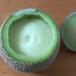 [소리먹방] 멜론 <b>통째</b>로 아이스크림 만들기