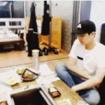 [아이콘] 아이콘 <b>팬질</b>하기 힘들다 