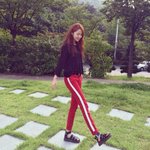 이름이 흔하진 않는데 친숙한 아이돌