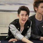 [EXO] 됴 <b>햇살</b>웃음