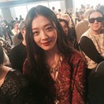 [댓글부탁해] 누가더 오래남을꺼같음 ?