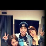 [EXO] <b>양쪽</b>에 여자끼고 다정하게ㅋㅋㅋㅋ
