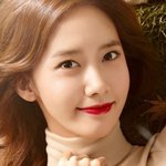 <b>도발</b>적 레드립 메이크업 모음