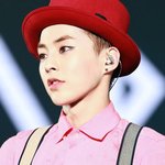 [EXO] 시우민 얼굴형으로 까는년은 <b>첨봄</b> 