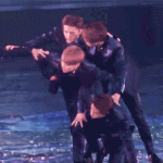 [EXO] <b>세종</b> 팔에뽀뽀공 왜이러수