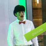 [시우민] 삐에로슈때문에 오늘도 행복하다ㅋㅋ