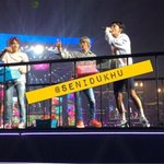 [EXO] 종인이가 든거 우리집 빨래바구니<b>임</b> 씨<b>박</b> 종인아