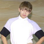 [방탄소년단] 태형님 이 사진 컨셉이 뭘까요...?
