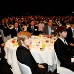<b>어른</b>들 많은곳에서 거만한 김성규