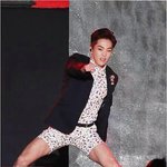 [EXO] 반바지 입으니까 중소돌<b>스멜</b>나