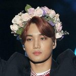 [카이] 종인이 화관쓴 기사사진+ 프리뷰