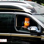 [댓글부탁해] 음악방송 퇴근길에 팬들 실망시킨 아이돌 리더2명