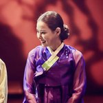 한복 입은 이하늬