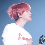 [백현] 잘봐!!!  백현이 ㅋ 피땀흘림 ㅋㅋ
