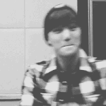 [카이] 종인이 <b>노래연습</b> 진짜 열심히 하나보다 