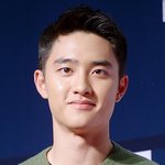 [EXO] 우리 경수 <b>늠름</b>하다