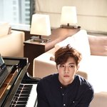 누나빨 이제 조금씩 벗는 아이돌? 연기돌 천둥 