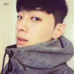 <b>스웩</b> 넘치는 힙합퍼들의 셀카